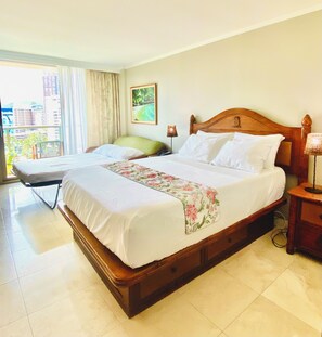 1 bedroom, in-room safe, iron/ironing board, free WiFi