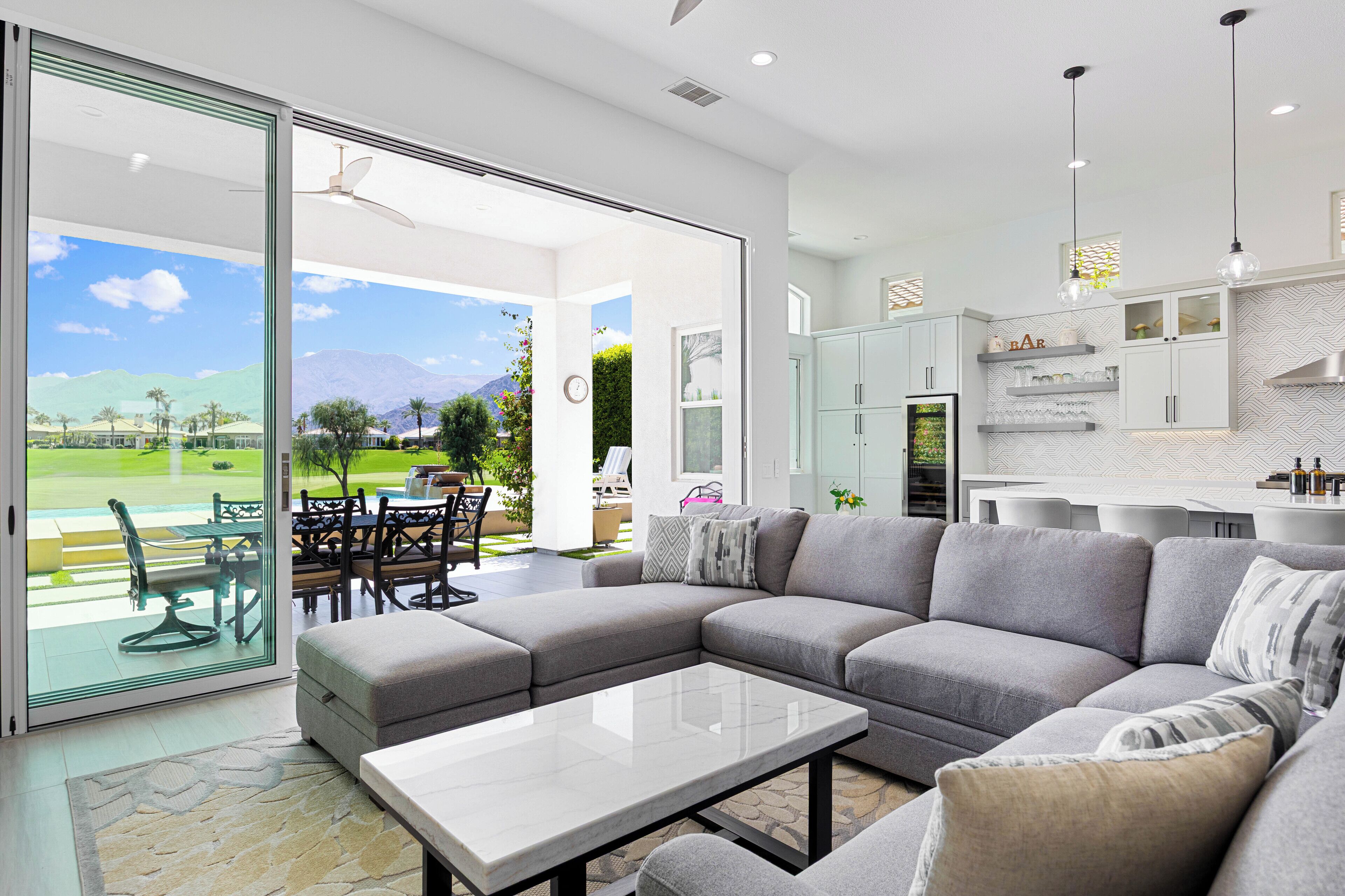 Smart TV, fireplace, offices, computer monitors