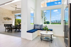 Smart TV, fireplace, offices, computer monitors