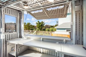 Interior - Salt & Light | Semi-Oceanfront w/ Pool & Hot Tub (Corolla)