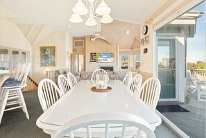Dining - Salt & Light | Semi-Oceanfront w/ Pool & Hot Tub (Corolla)