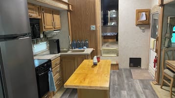 Microwave, oven, stovetop