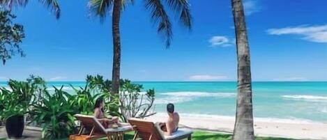 Sun loungers, beach towels