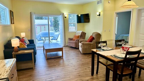 Destination Leisure – Cottage B, 2BR
Next to Mitchell State Park Campground