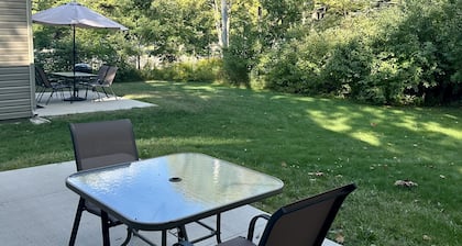 Destination Leisure – Cottage B, 2BR Next to Mitchell State Park Campground
