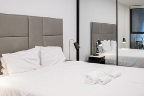 1 Schlafzimmer, Bügeleisen/Bügelbrett, Bettwäsche