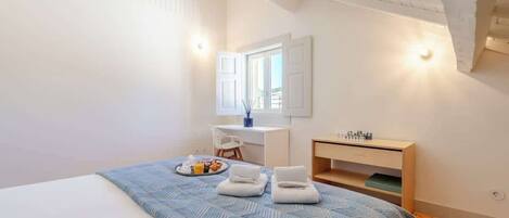 Strykejern/-brett, wi-fi (inkludert) og sengetøy