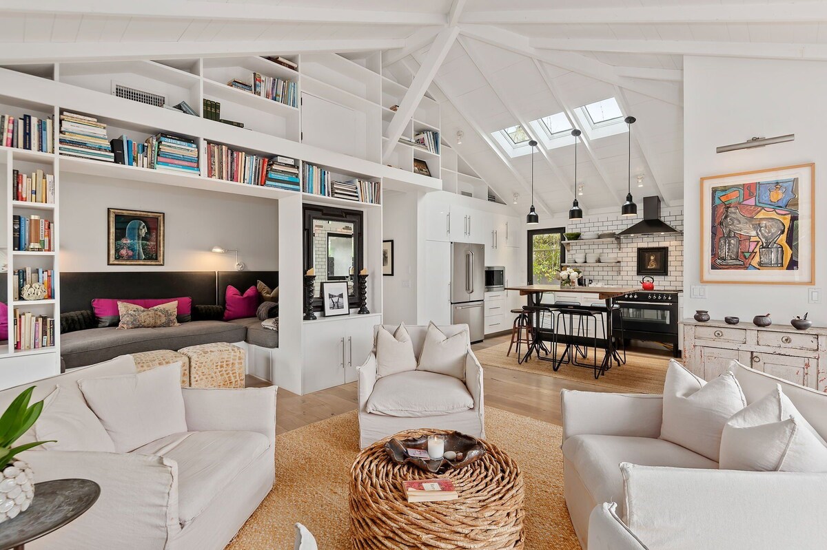 Designer Home just Steps From The Beach with Hot Tub & Fire Pit