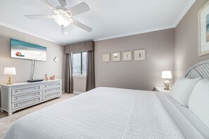 2 bedrooms, iron/ironing board, free WiFi, bed sheets - GREAT BEACH VIEWS, SUPER LOCATION, GREAT FOR FAMILY! (Gulf Shores)