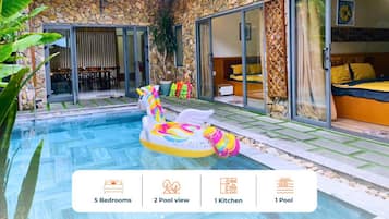 Indoor pool, outdoor pool