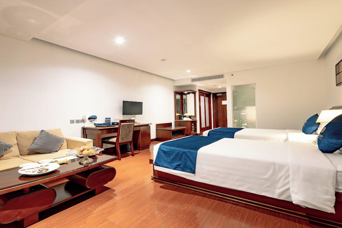 In-room safe, desk, laptop workspace, blackout curtains