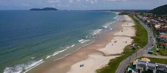 House 200 meters from the beach