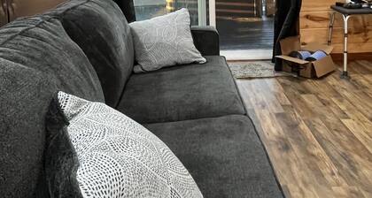 New 20-Acre Cabin Escape, Trail to Licking River, Close to Cave Run Lake Fun