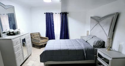 Cozy 2-bedroom apartment in awesome East Orange. A place to thrive