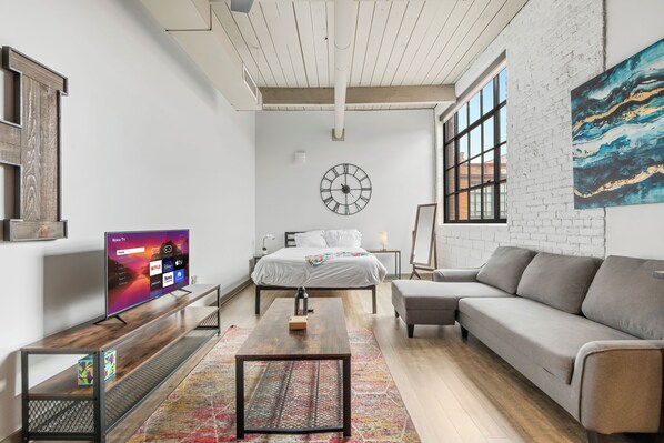 1 habitación, wifi y ropa de cama