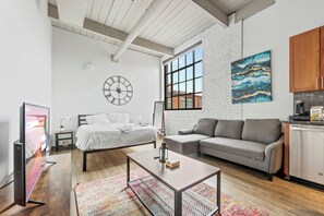 1 bedroom, WiFi, bed sheets