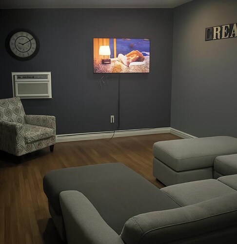 FOUR you! Ryder Cup rental. Cozy up!