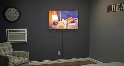 FOUR you! Ryder Cup rental. Cozy up!