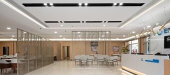Qinhuangdao Beidaihe Yijing Hotel