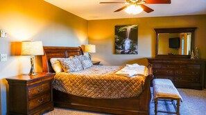 Desk, iron/ironing board, travel cot, free WiFi