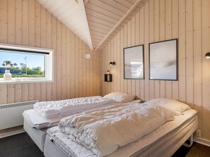 3 bedrooms, internet