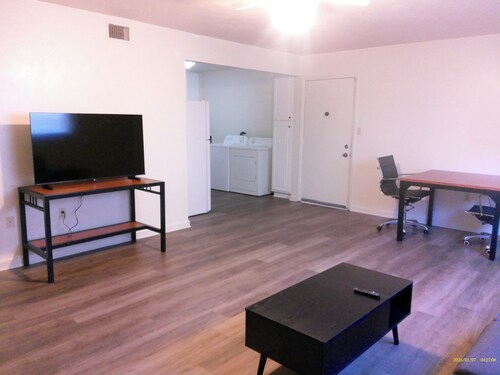 Wonderful Apartment in Hokie Nation!