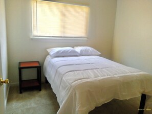 2 bedrooms, free WiFi, bed sheets