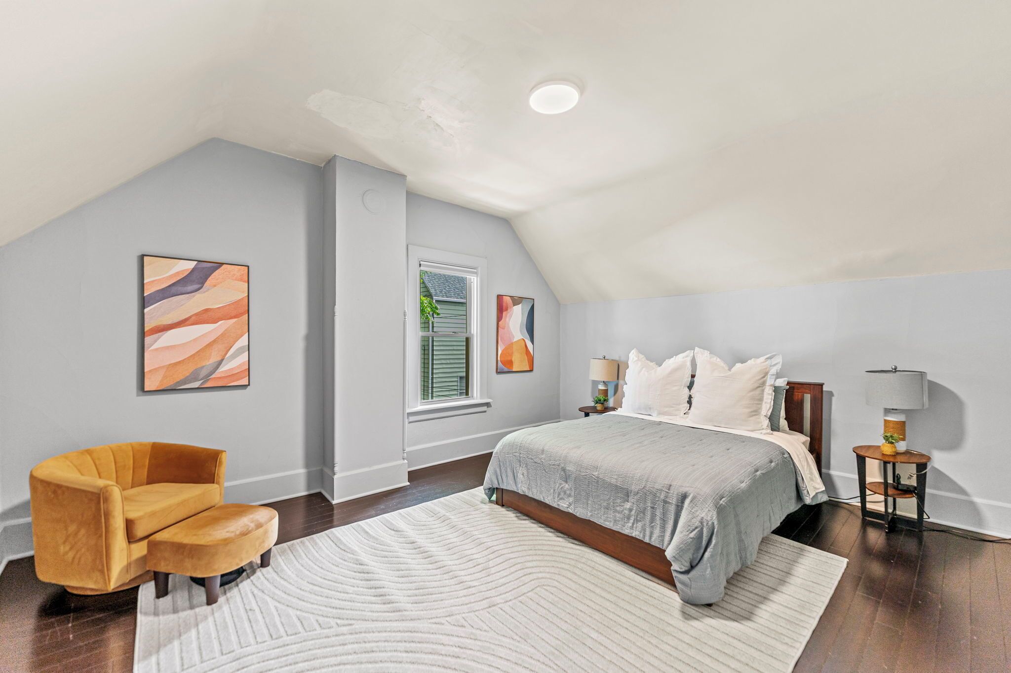 4 soverom, strykejern/-brett, wi-fi og sengetøy