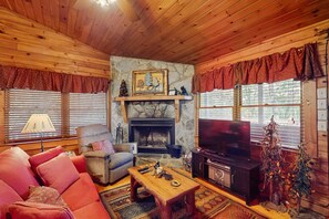 TV, fireplace, DVD player