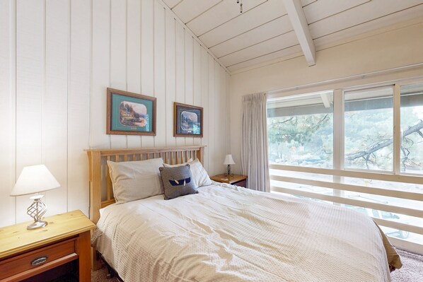2 bedrooms, Internet, bed sheets