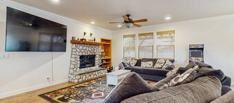 Relaxing Home with bench swing, board games, grill and ping-pong table