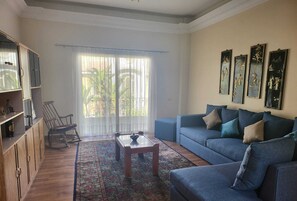 Living area - Fully furnished, luxury villa located in Diplomatic Compound in New Cairo. (New Cairo)