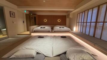 Blackout drapes, iron/ironing board, free cribs/infant beds, free WiFi