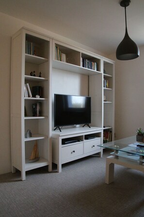 Interior - Apartment Tante Else time out in the countryside near Unesco World Heritage Site including bicycles (Carpin)