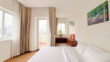 Superior Double Room, Non Smoking, Balcony | Floor plan