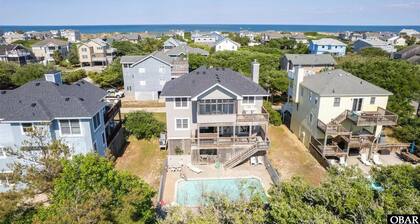 3min walk to beach! Dogs OK, Private Pool, Hot Tub