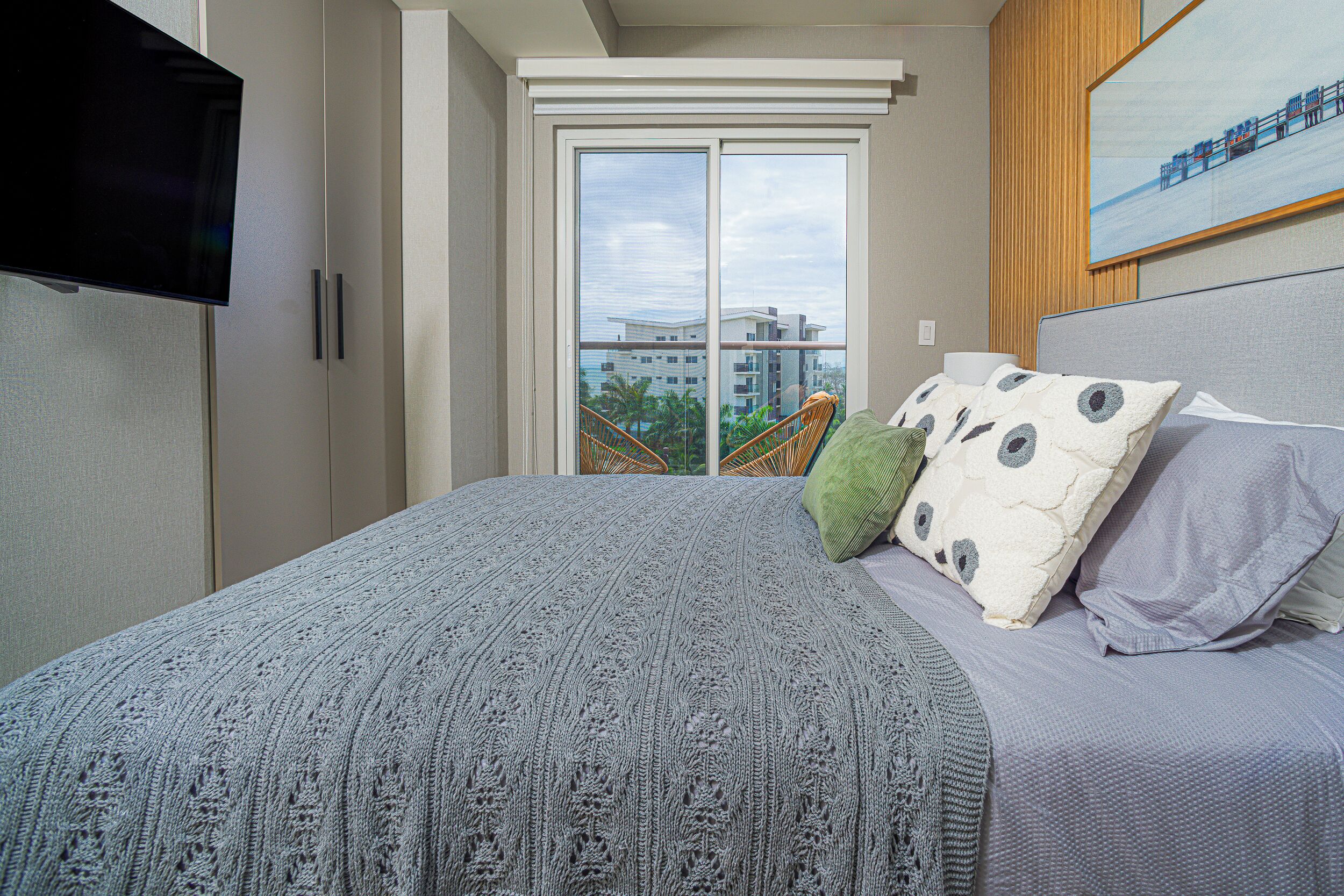 2 bedrooms, iron/ironing board, WiFi (free), bed sheets