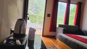 Free WiFi - Yamunotri Heli Resort (Rajgarhi)
