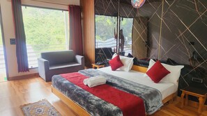 Free WiFi - Yamunotri Heli Resort  (Rajgarhi)