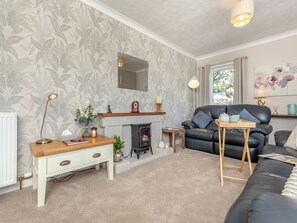 Living area - 3 bedroom accommodation in Wick (Wick)