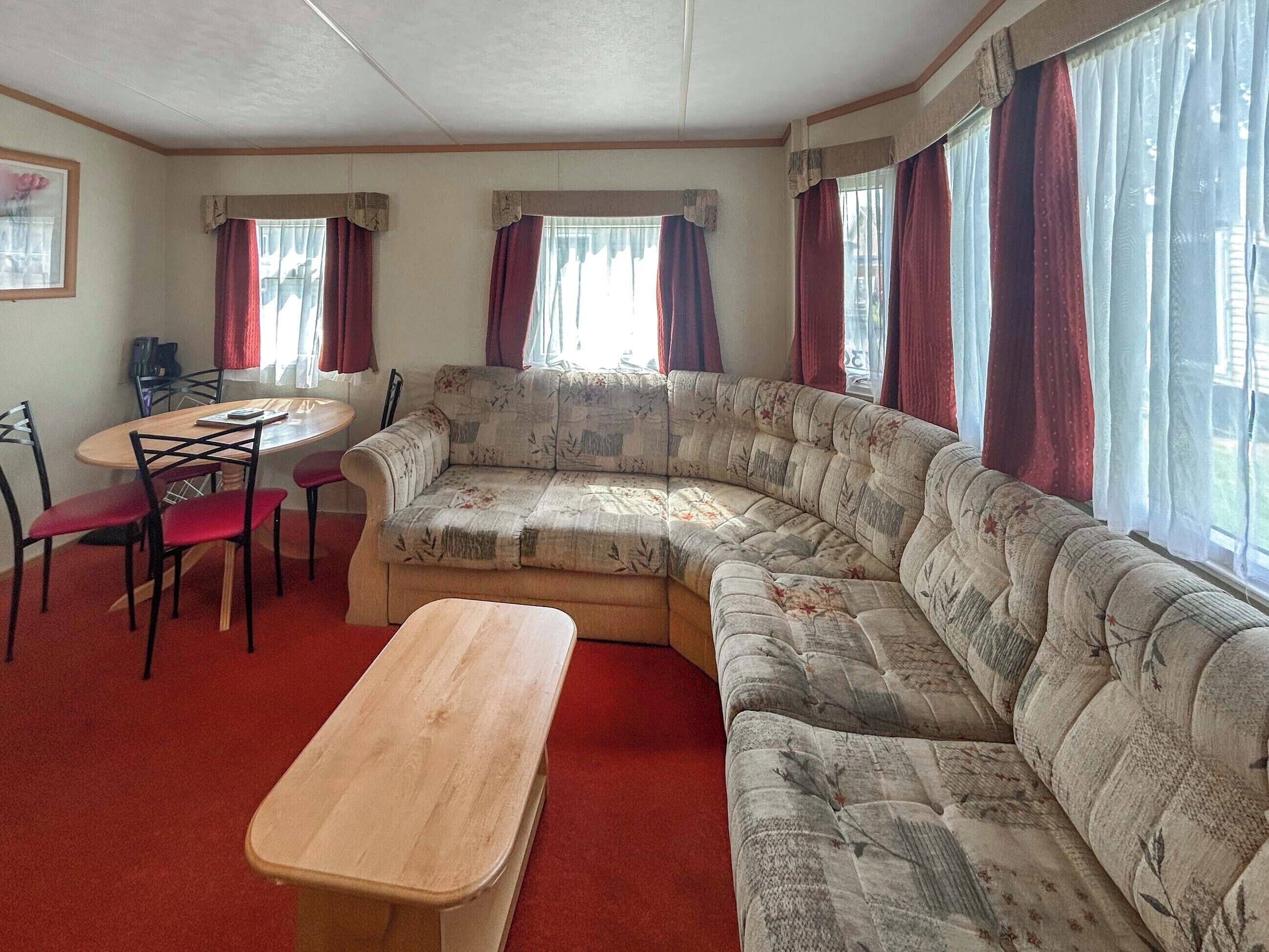 2 Bedroom Accommodation In Burnham-on-sea - Brean
