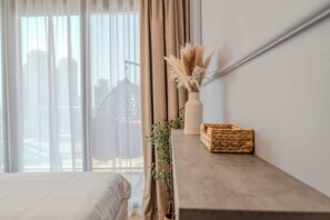 1 bedroom, desk, iron/ironing board, WiFi