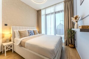 1 bedroom, desk, iron/ironing board, WiFi