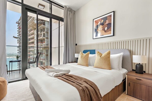 1 bedroom, desk, iron/ironing board, WiFi