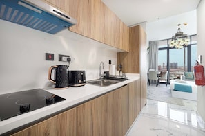 Microwave, oven, stovetop, coffee/tea maker