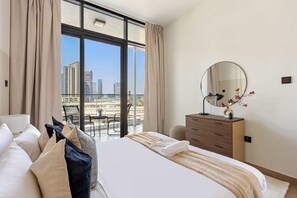 1 bedroom, desk, iron/ironing board, WiFi