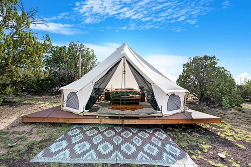 Peaceful Off-Grid Grand Canyon Stay