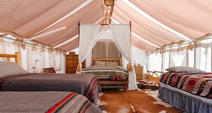 Unplug & Recharge: Off-Grid Glamping