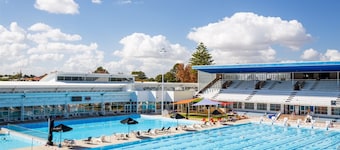 Fun for Families: Location, Cinema, Games, Wifi