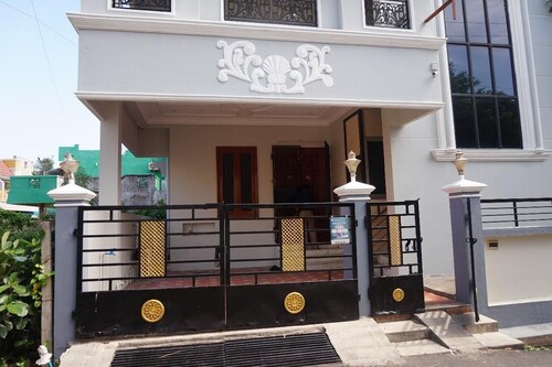 Vasantharaja Villa Arumparthapuram